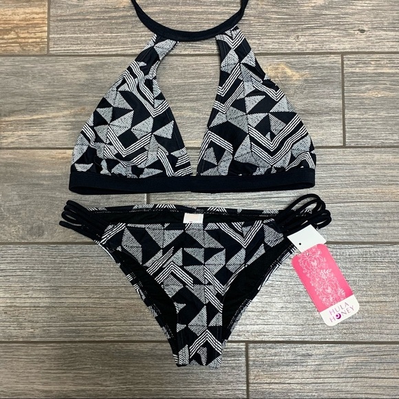 Hula Honey Juniors Bikini Halter Top & Bottom Medium Maze Muse Black & White - Picture 8 of 8